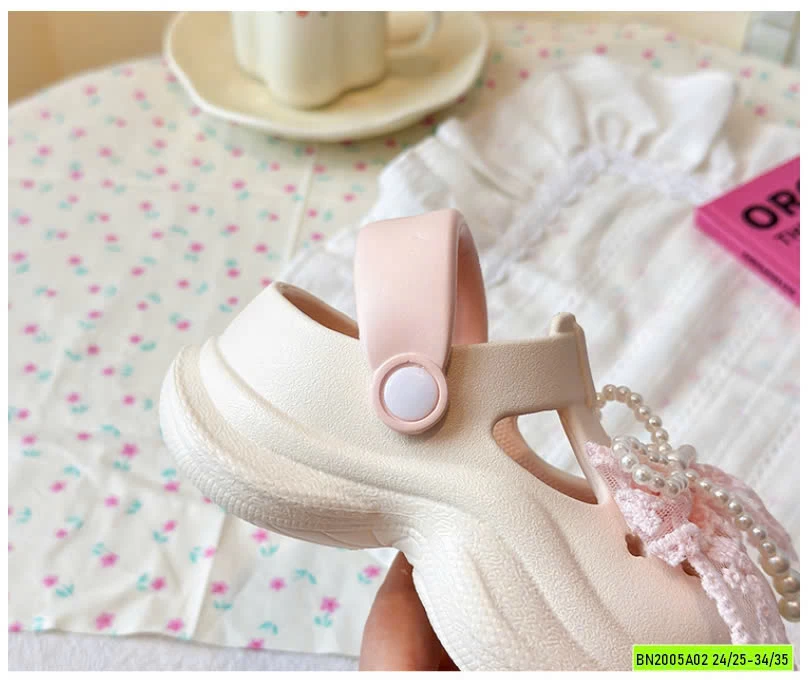 DÉP SỤC CROCS CHO BÉ