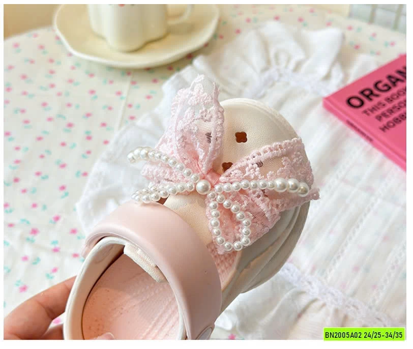 DÉP SỤC CROCS CHO BÉ