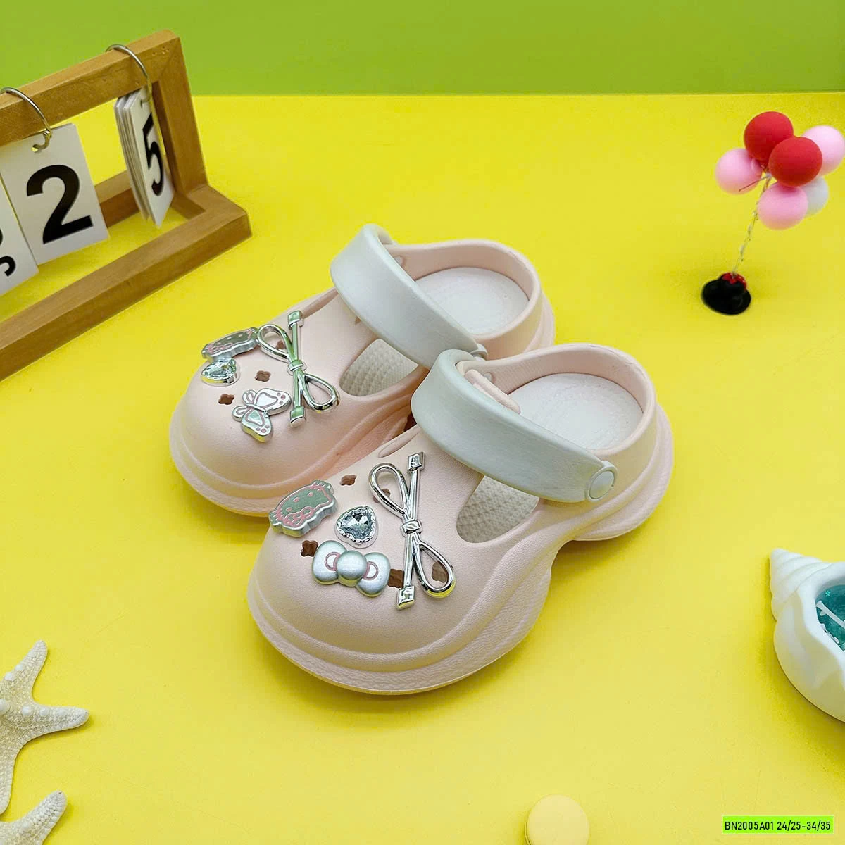 CROCS ĐẾ CAO KITTY