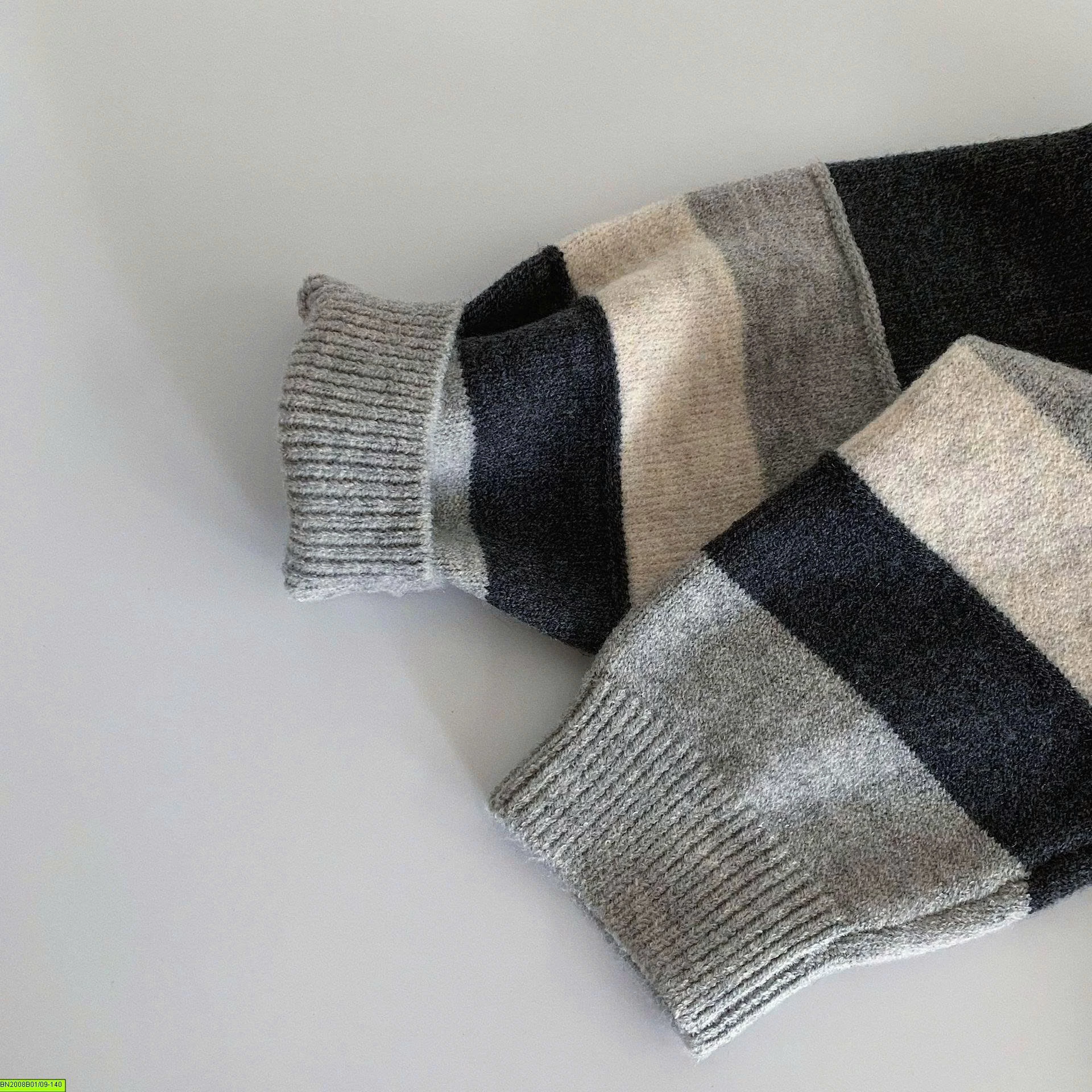 ÁO LEN CARDIGAN KẺ NGANG