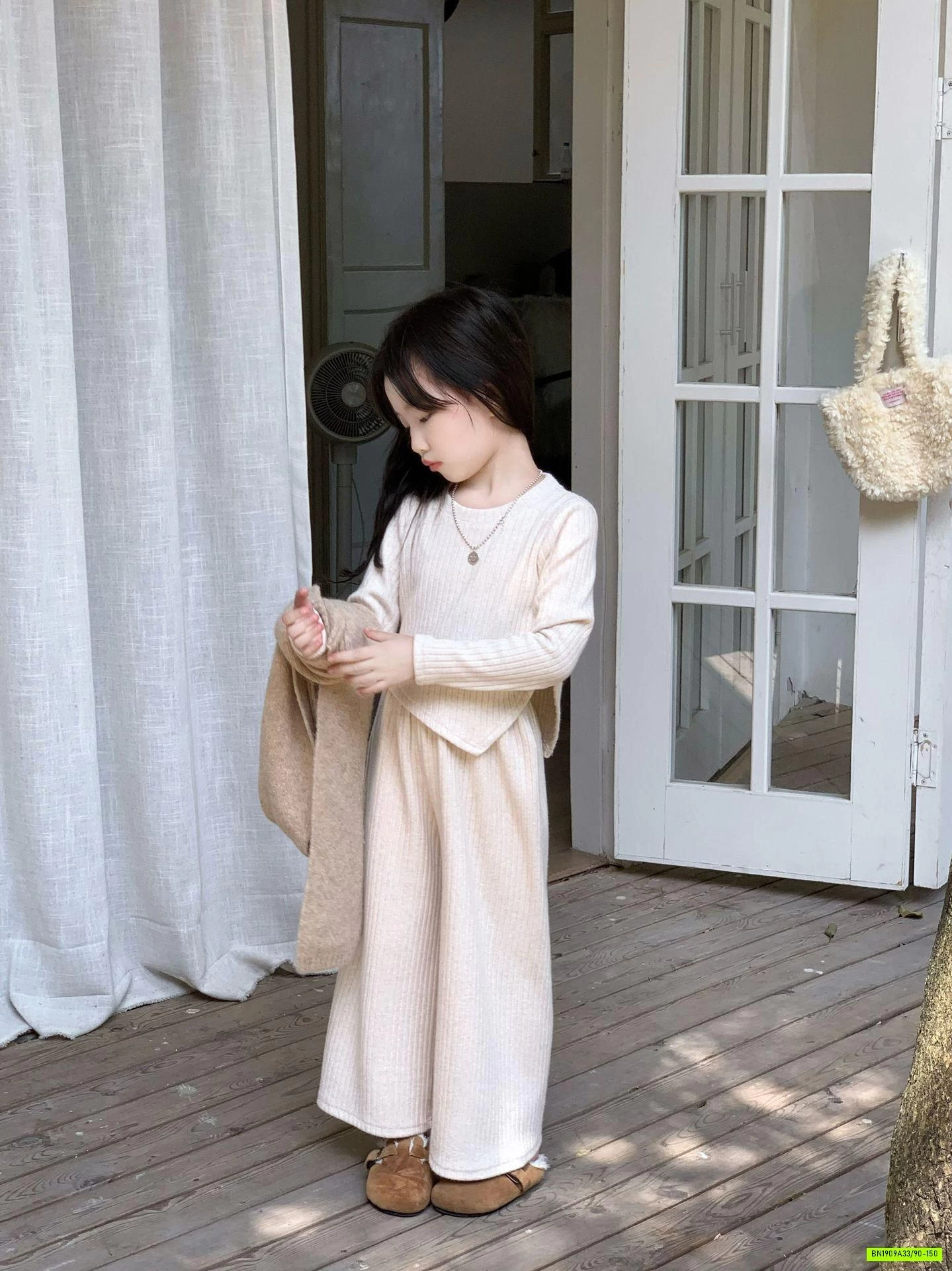 SÉT LEN QUẦN SUÔNG ÁO VẠT NHỌN