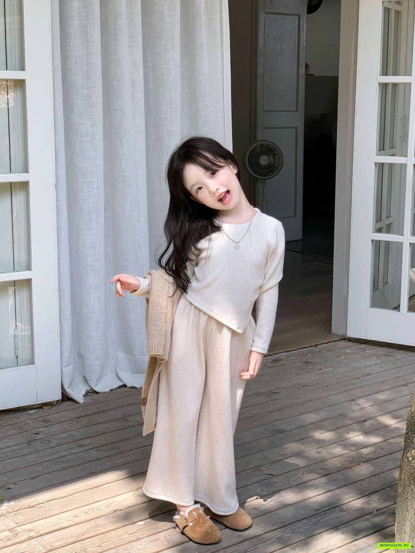 SÉT LEN QUẦN SUÔNG ÁO VẠT NHỌN