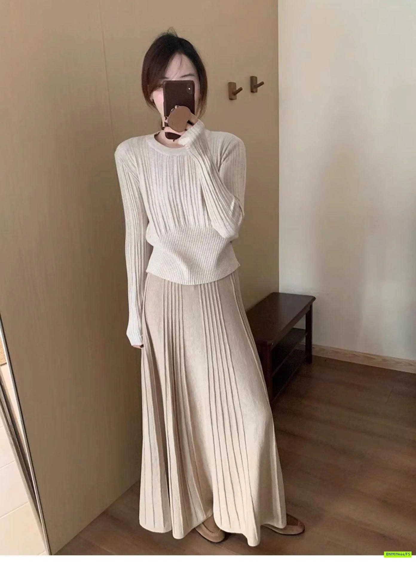 ÁO LEN DỆT KIM CỔ TRÒN ÔM EO