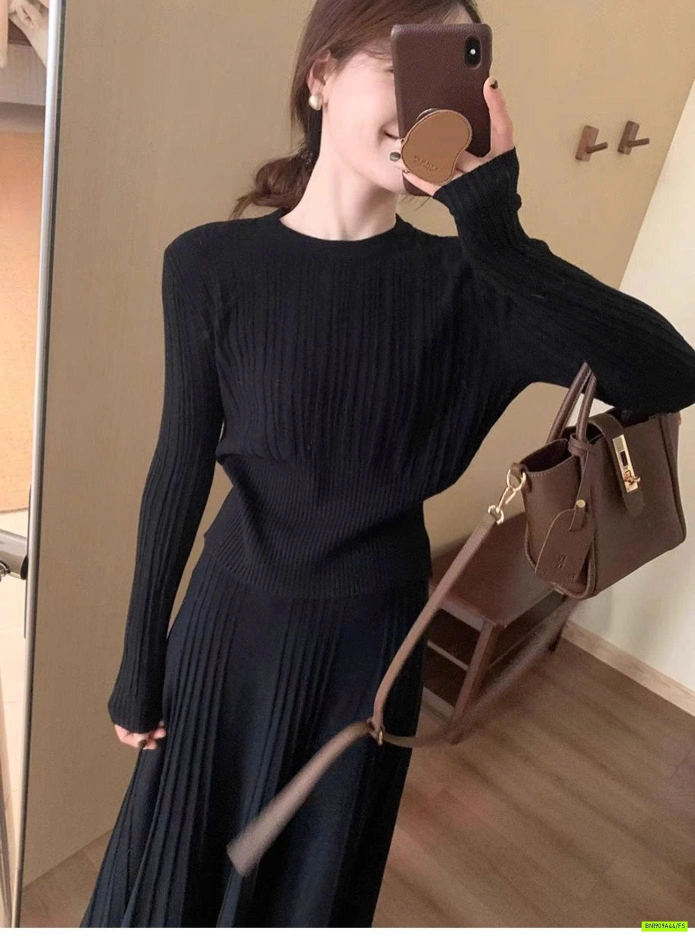 ÁO LEN DỆT KIM CỔ TRÒN ÔM EO