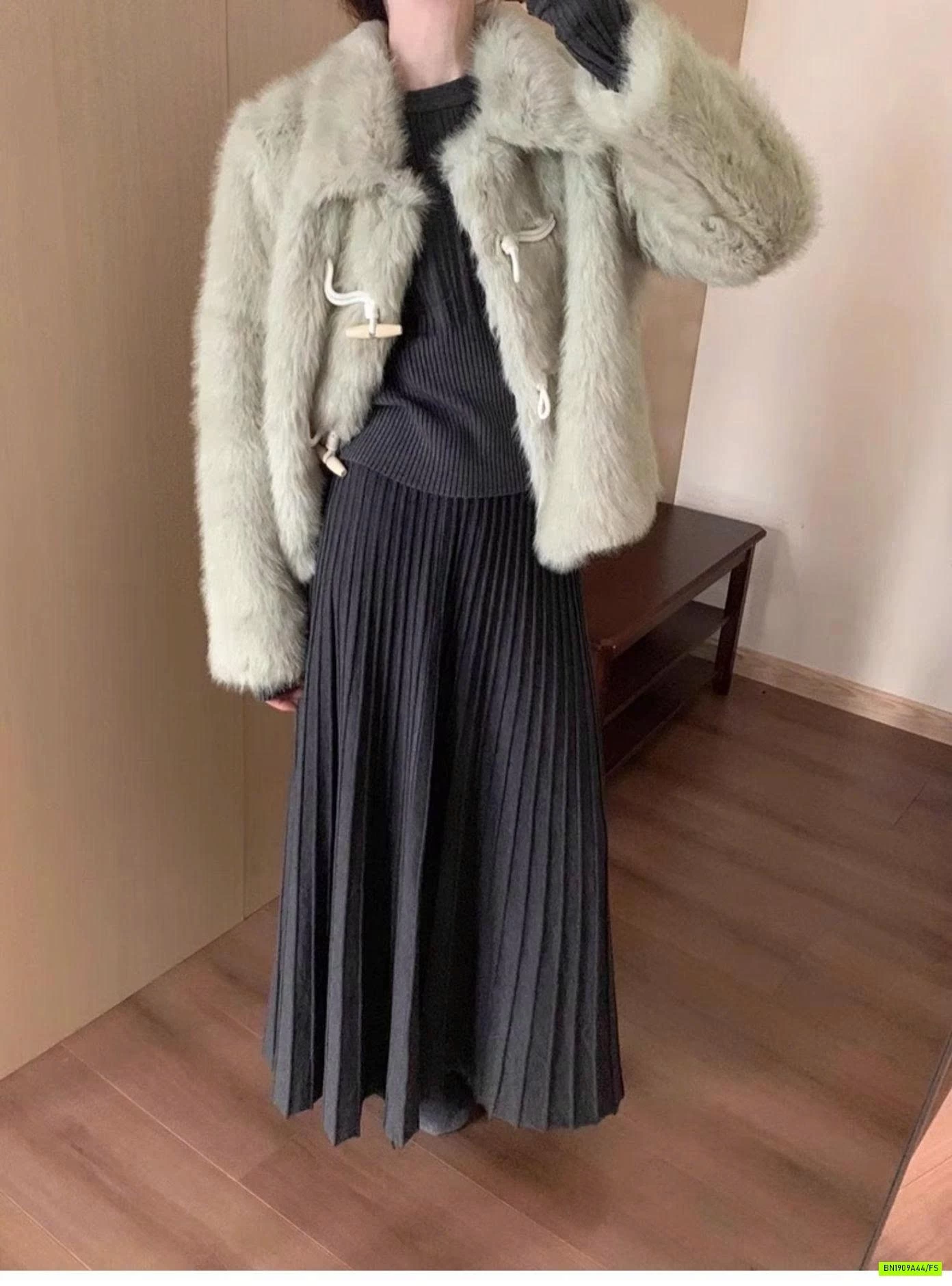 ÁO LEN DỆT KIM CỔ TRÒN ÔM EO