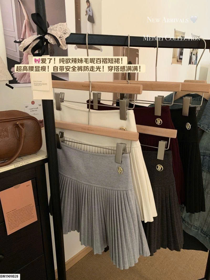 CHÂN VÁY LEN XẾP LY