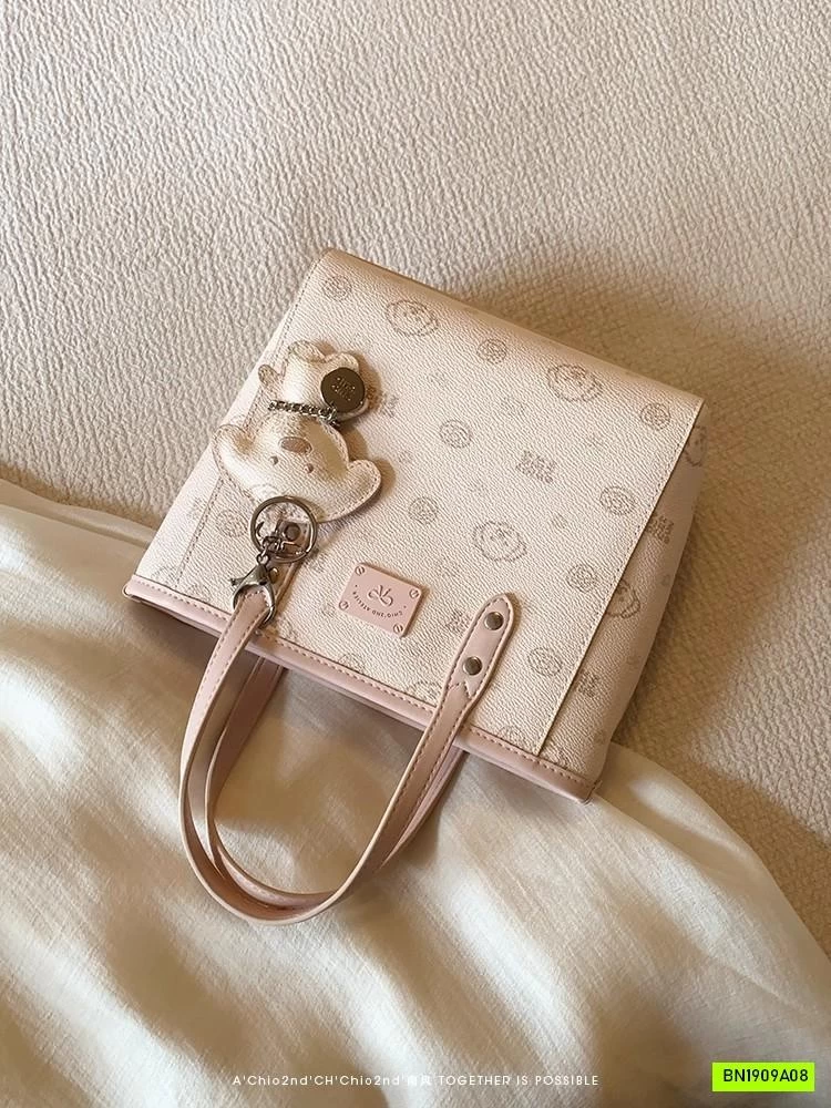 TÚI ĐEO CHÉO BẢN VUÔNG MINI CHIO2ND