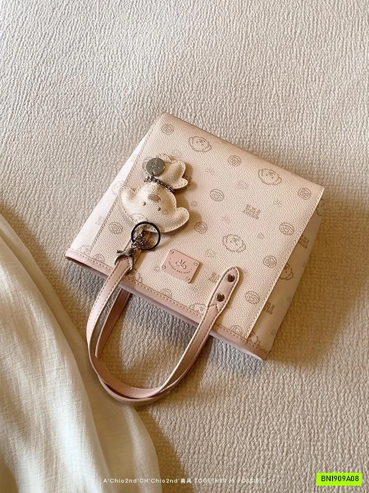 TÚI ĐEO CHÉO BẢN VUÔNG MINI CHIO2ND