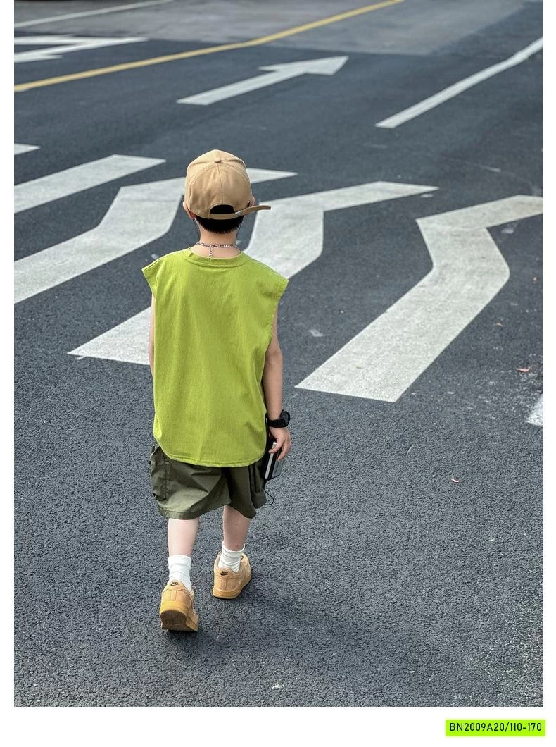 TANKTOP XANH CHUỐI IN CHỮ NỔI