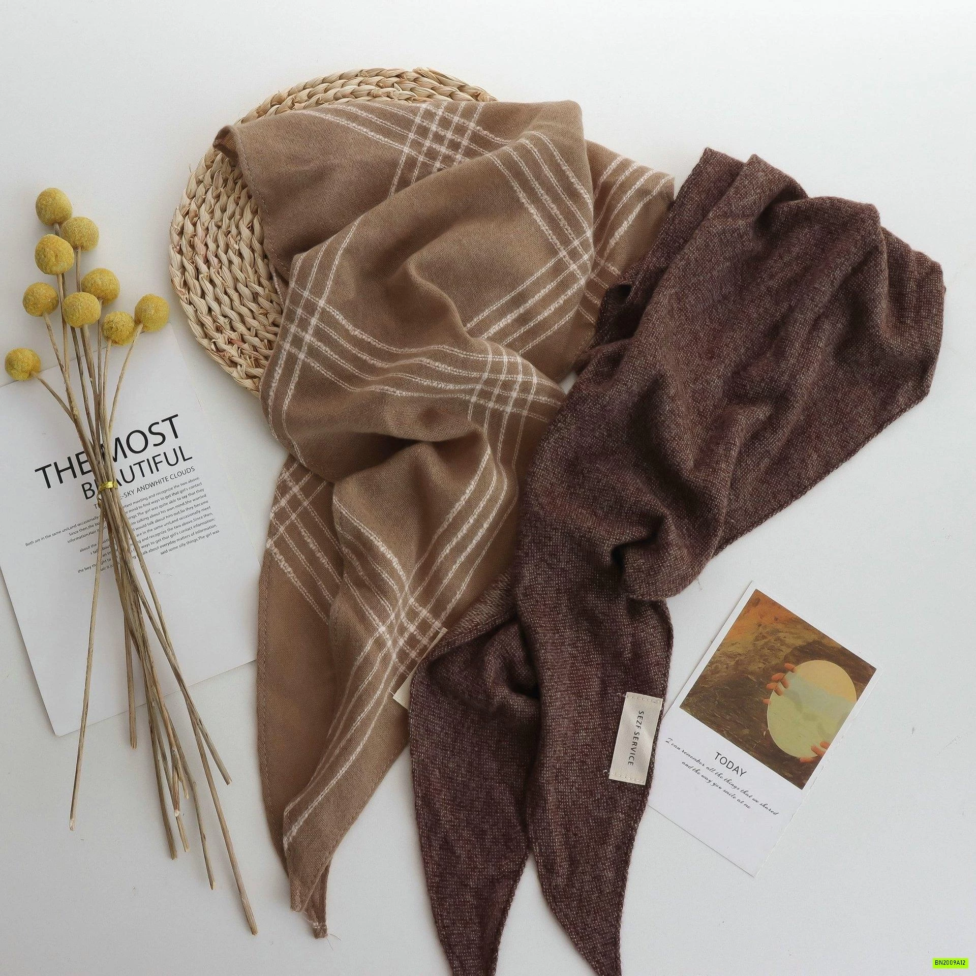 KHĂN ĐŨI QUÀNG CỔ VINTAGE