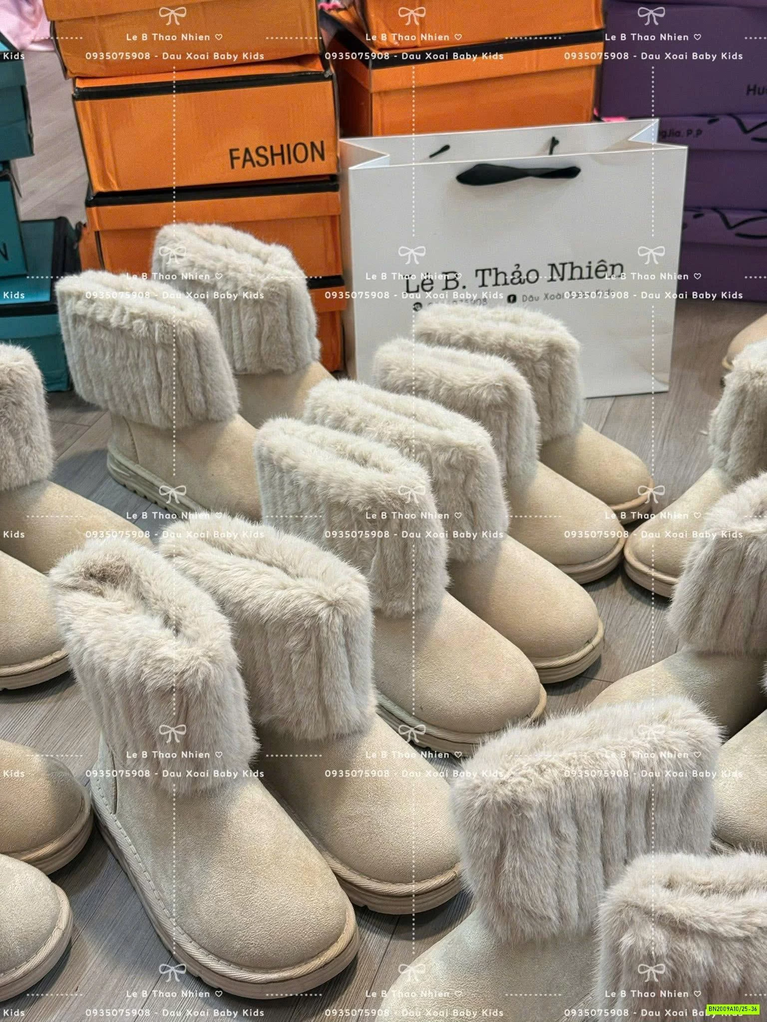 BOOT NHUNG CỔ LÔNG