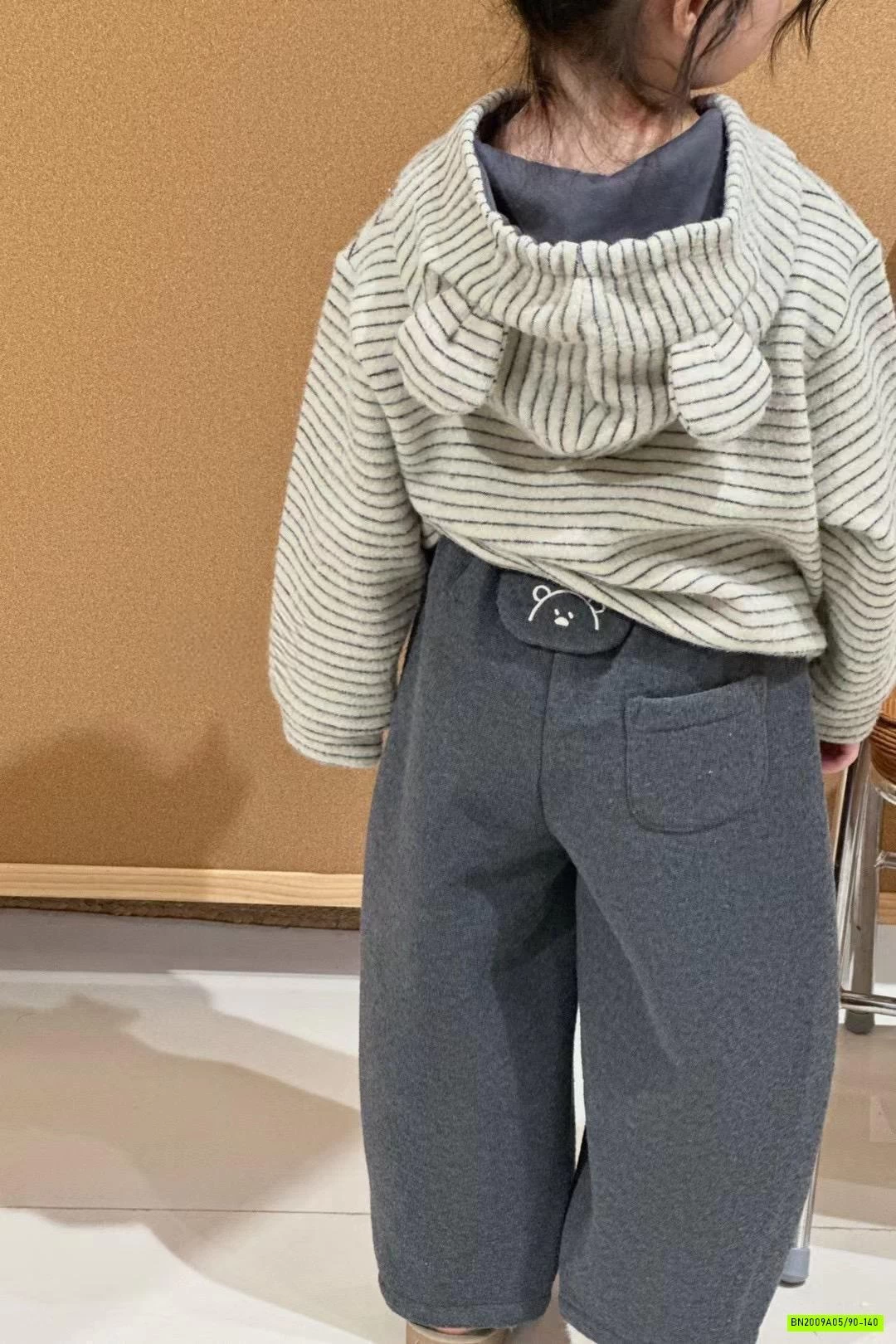 SÉT HOODIE KẺ TAI GẤU