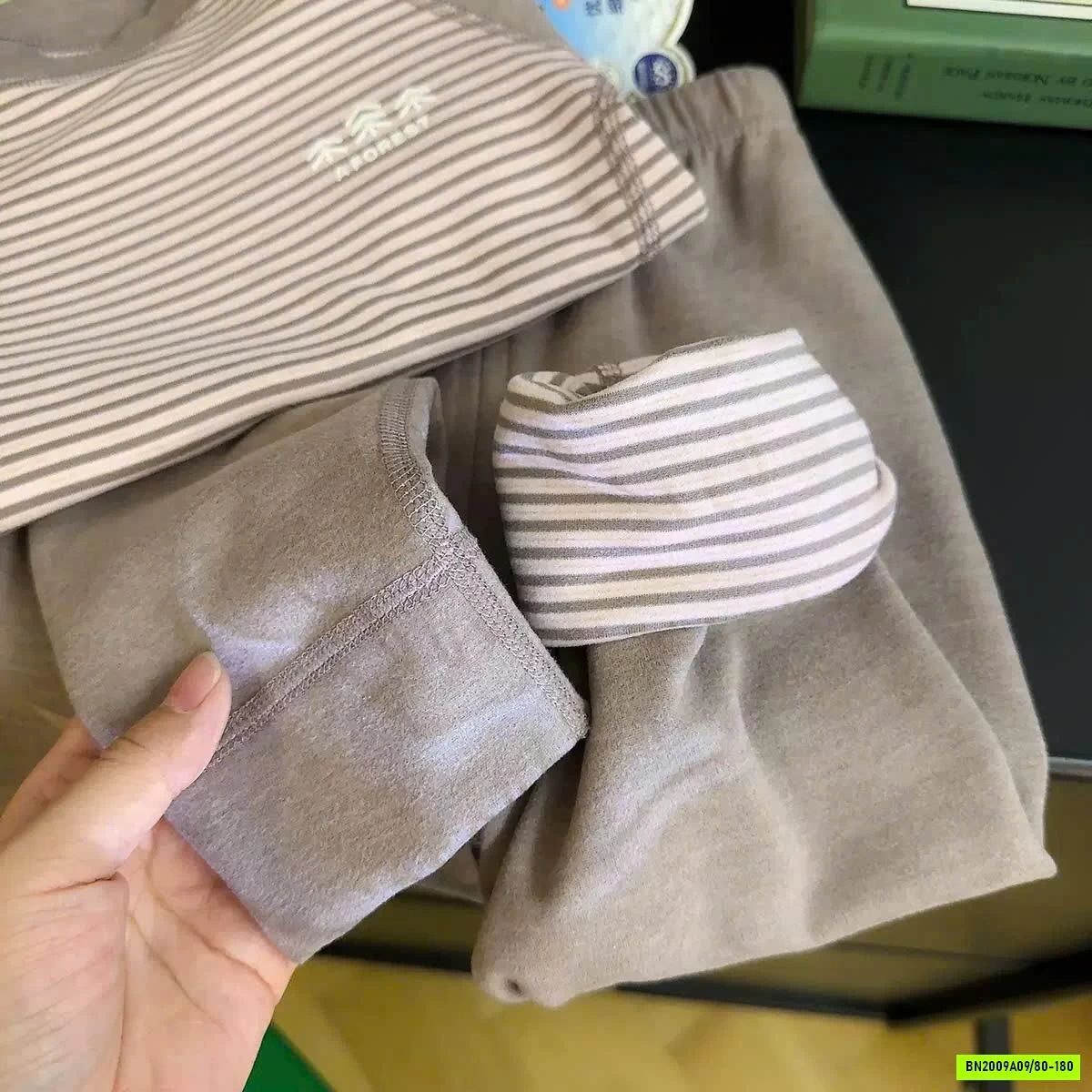BỘ NỈ GIỮ NHIỆT CHO BÉ