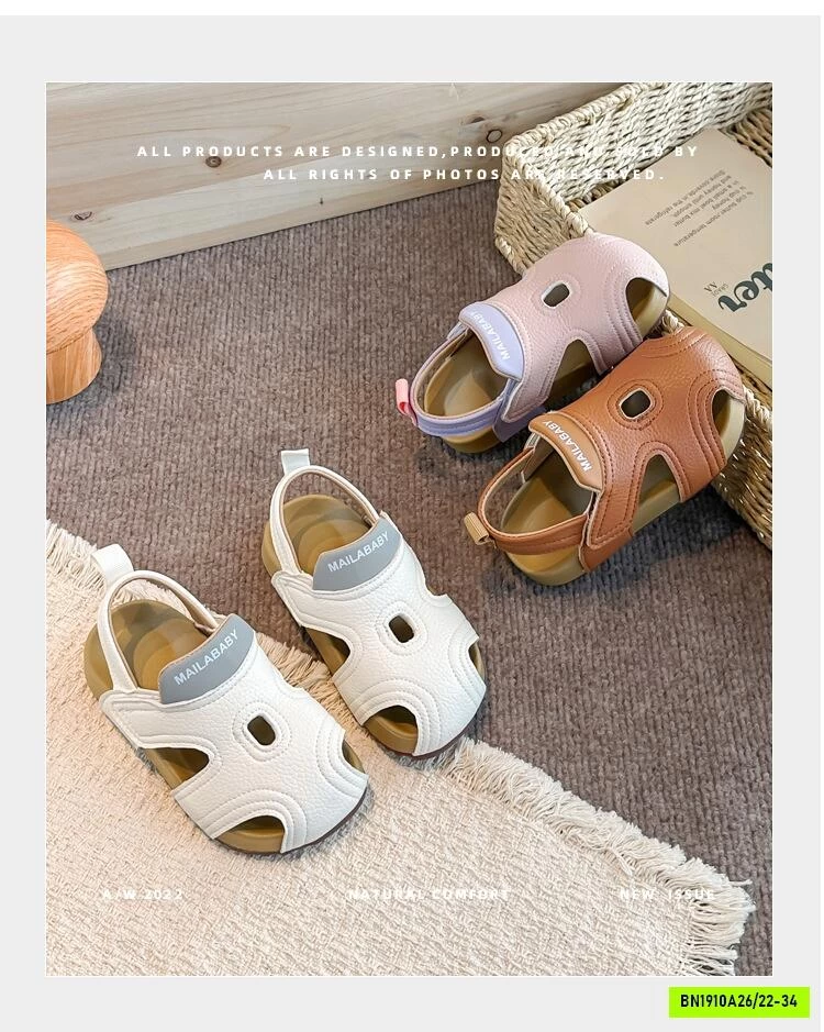 SANDAL ĐẾ BẰNG BỊT MŨI