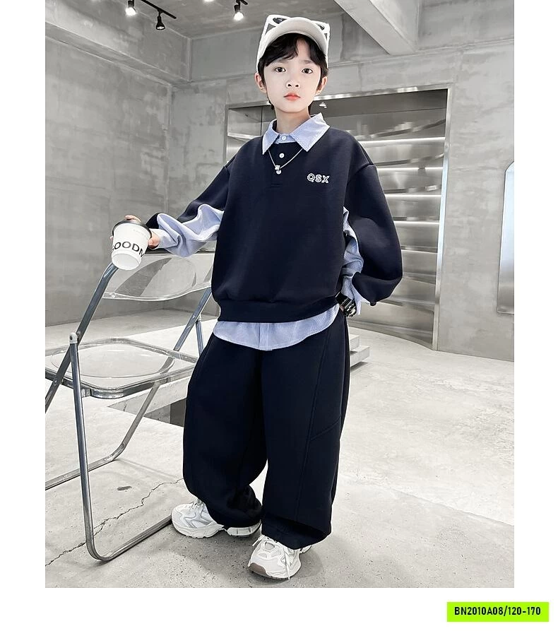 SÉT NỈ THỂ THAO CỔ BẺ PHỐI SƠ MI