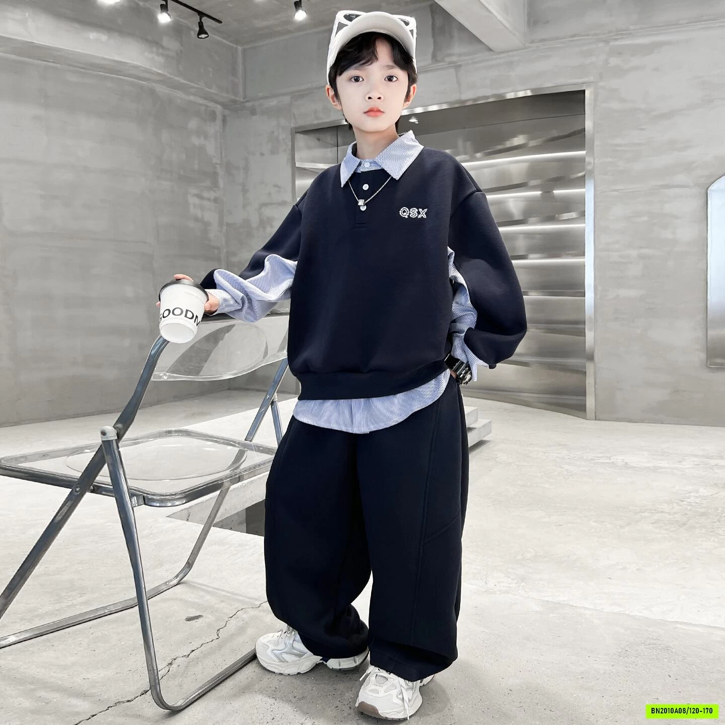 SÉT NỈ THỂ THAO CỔ BẺ PHỐI SƠ MI