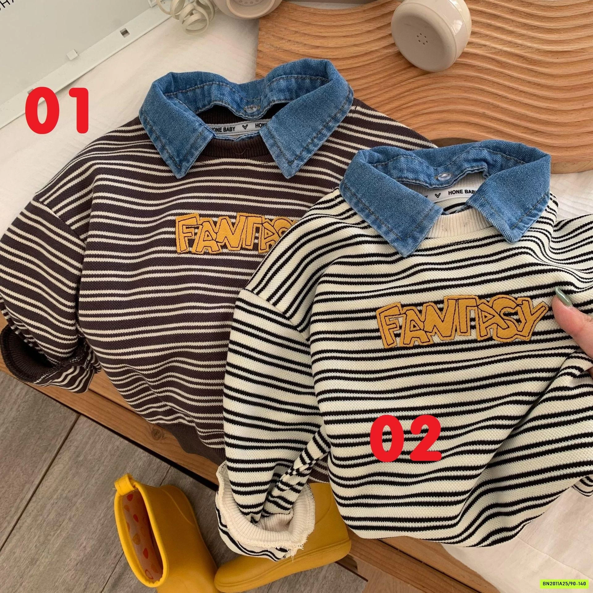 ÁO NỈ KẺ PHỐI CỔ SƠ MI