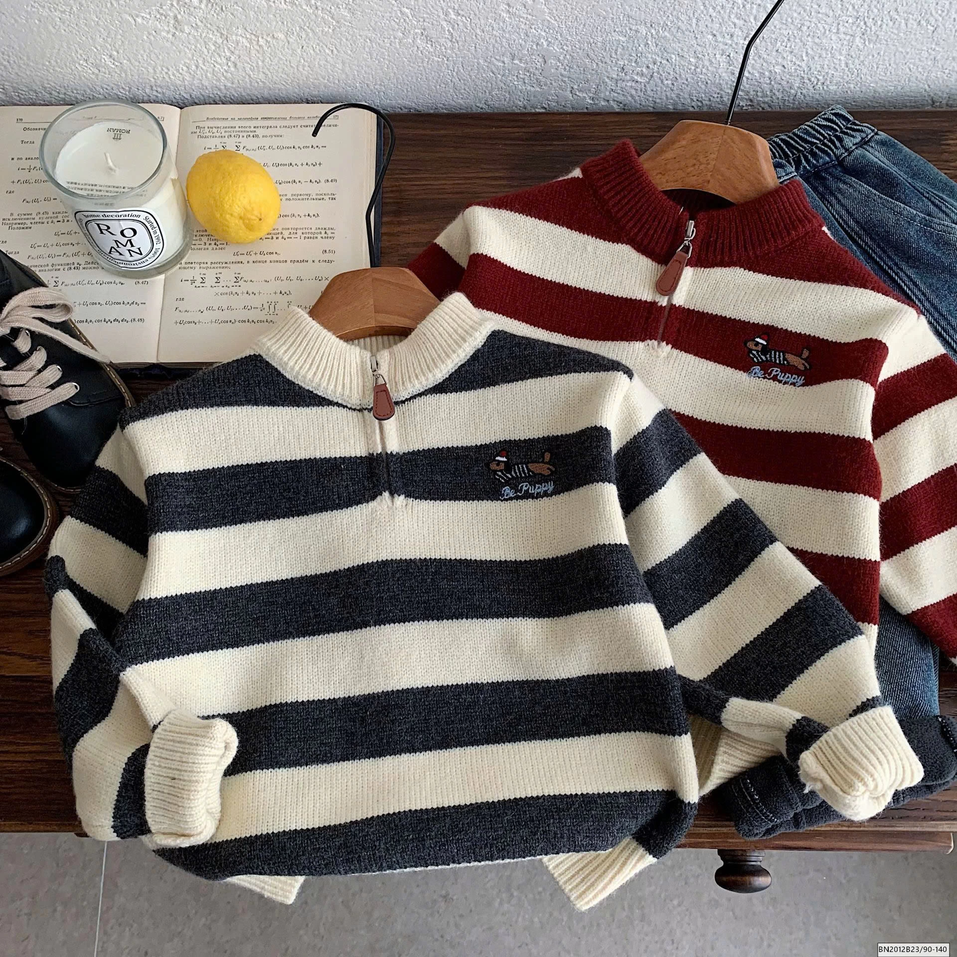 ÁO LEN CỔ KHÓA LOGO CÚN