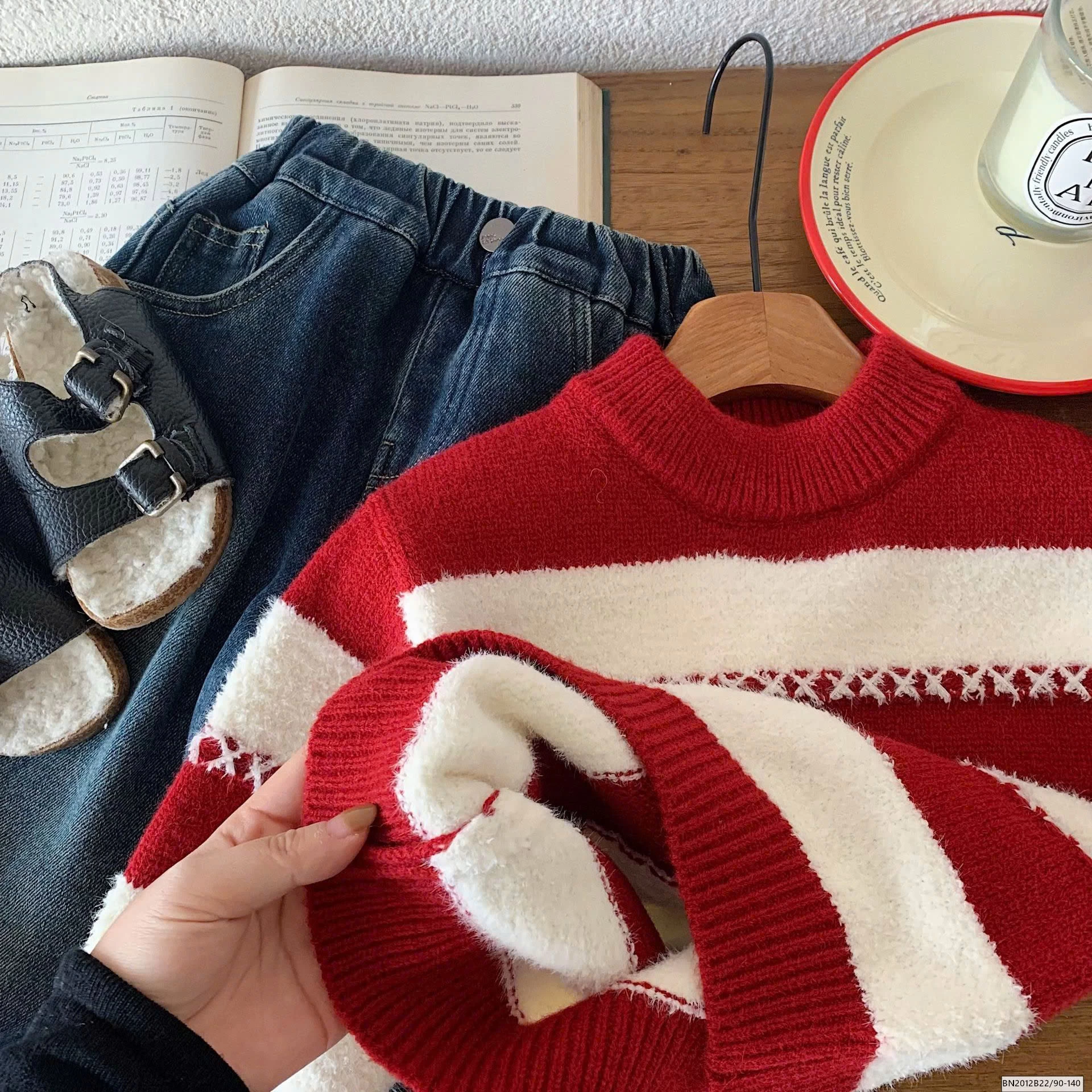 ÁO LEN TẾT 2026 KẺ NGÀNG ĐỎ TRẮNG