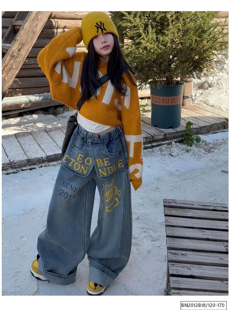 SÉT ÁO LEN CROPTOP MIX QUẦN JEAN CHỮ CÁ TÍNH LÓT LÔNG CỪU