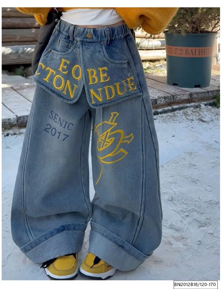 SÉT ÁO LEN CROPTOP MIX QUẦN JEAN CHỮ CÁ TÍNH LÓT LÔNG CỪU