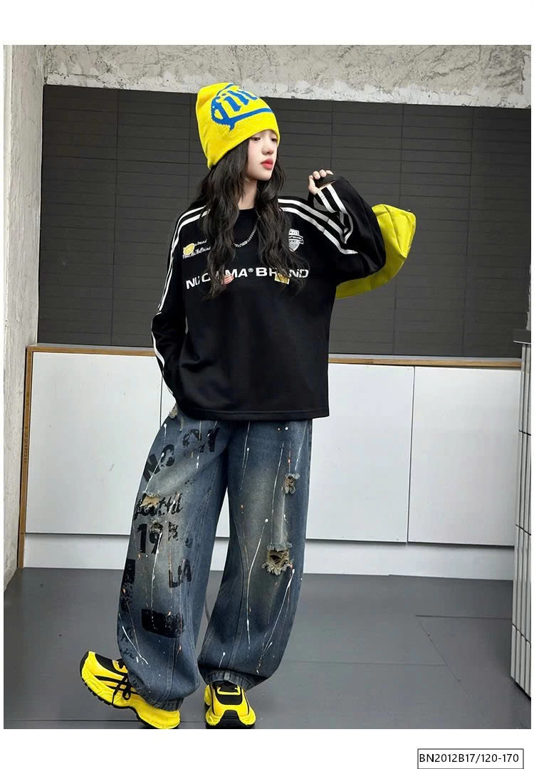 SÉT ÁO ĐEN THỂ THAO MIX QUÀN JEAN RÁCH IN CHỮ