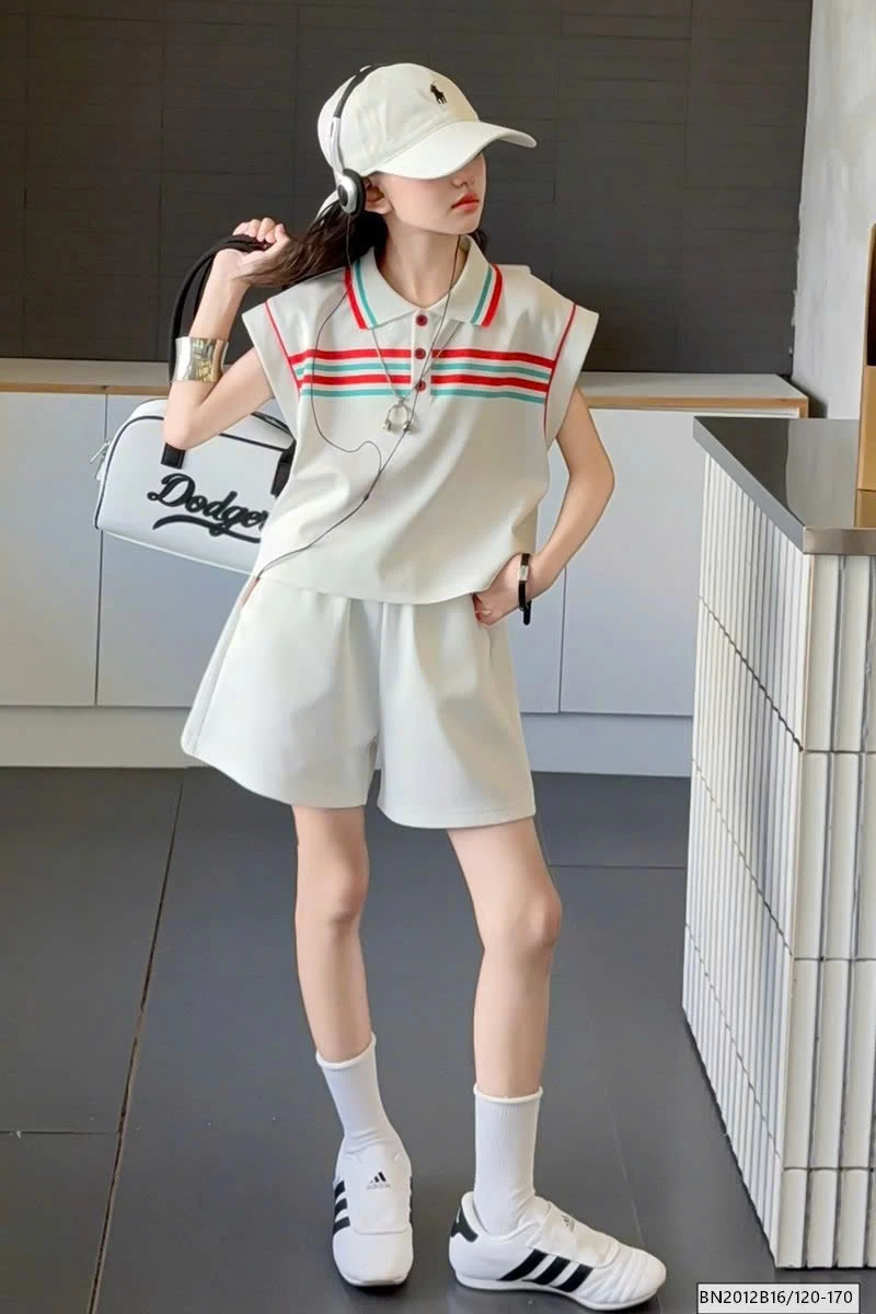 BỘ THỂ THAO SÁT NÁCH MÙA HÈ BÉ GÁI