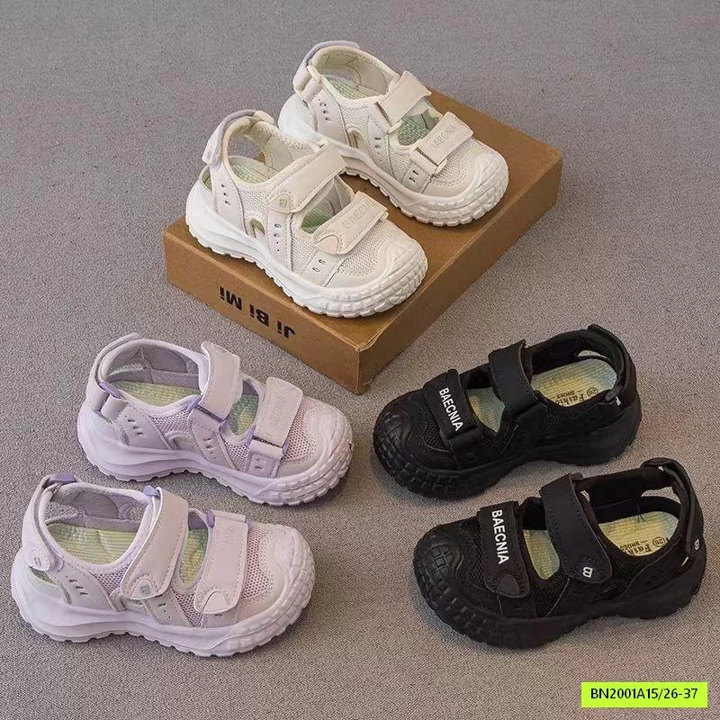 SANDAL QUAI DÁN ĐẾ ĐINH BAECNIA