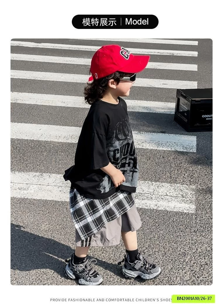 SNEAKER SIÊU NHẸ CÁ TÍNH