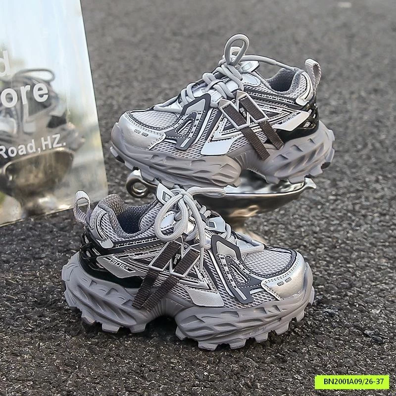 SNEAKER THỂ THAO CHỮ N