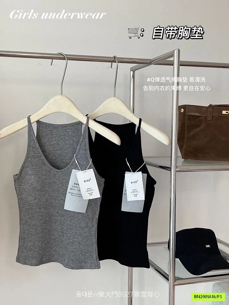 MONTOGHI CỔ YẾM KÈM BRA