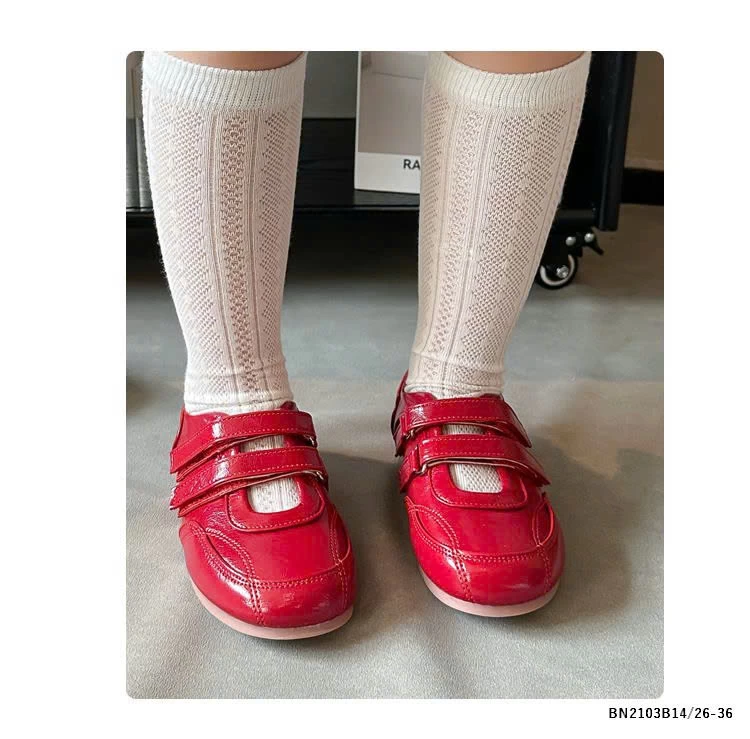 GIÀY BÚP BÊ DA BÓNG