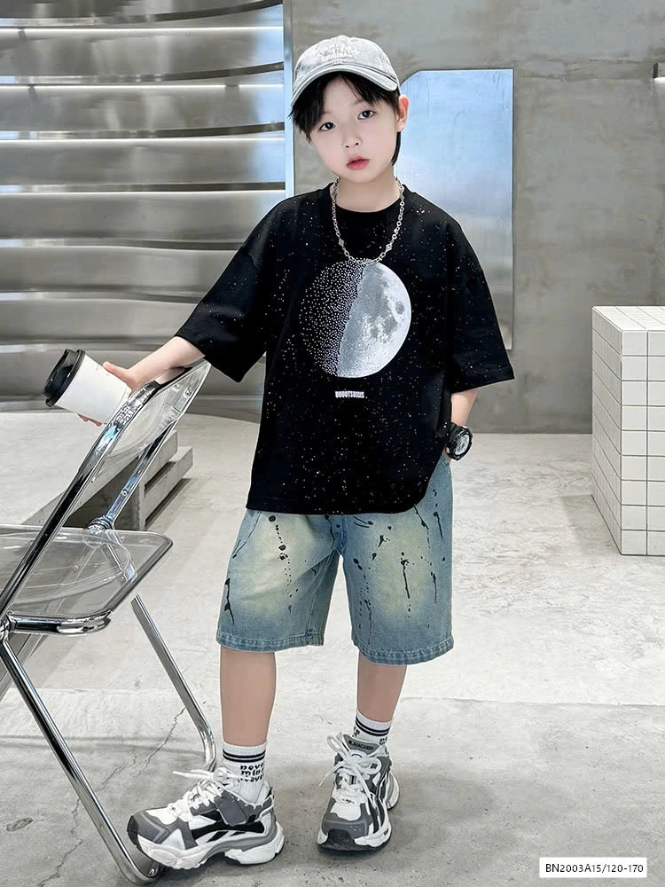 ÁO THUN MẶT TRĂNG BLING