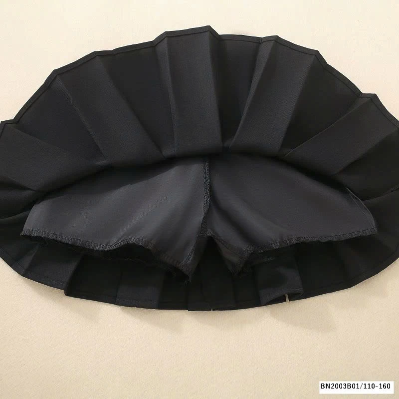 CHÂN VÁY XẾP LY NỮ SINH GẮN NƠ