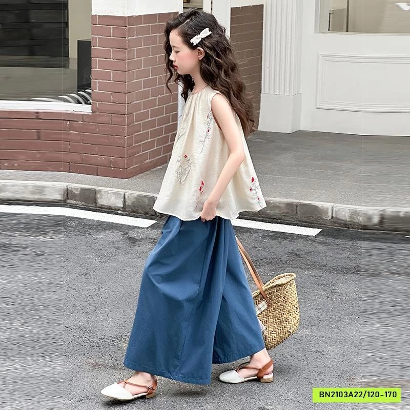 ÁO ĐŨI BABYDOLL THÊU HOA MIX QUẦN ỐNG RỘNG