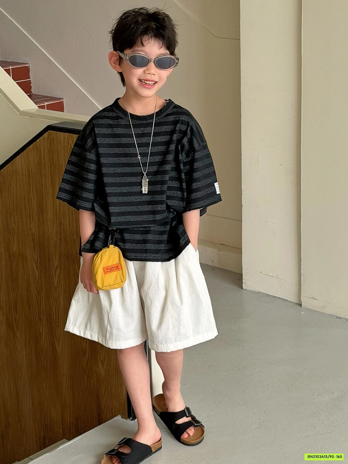 ÁO THUN KẺ XÁM ĐEN