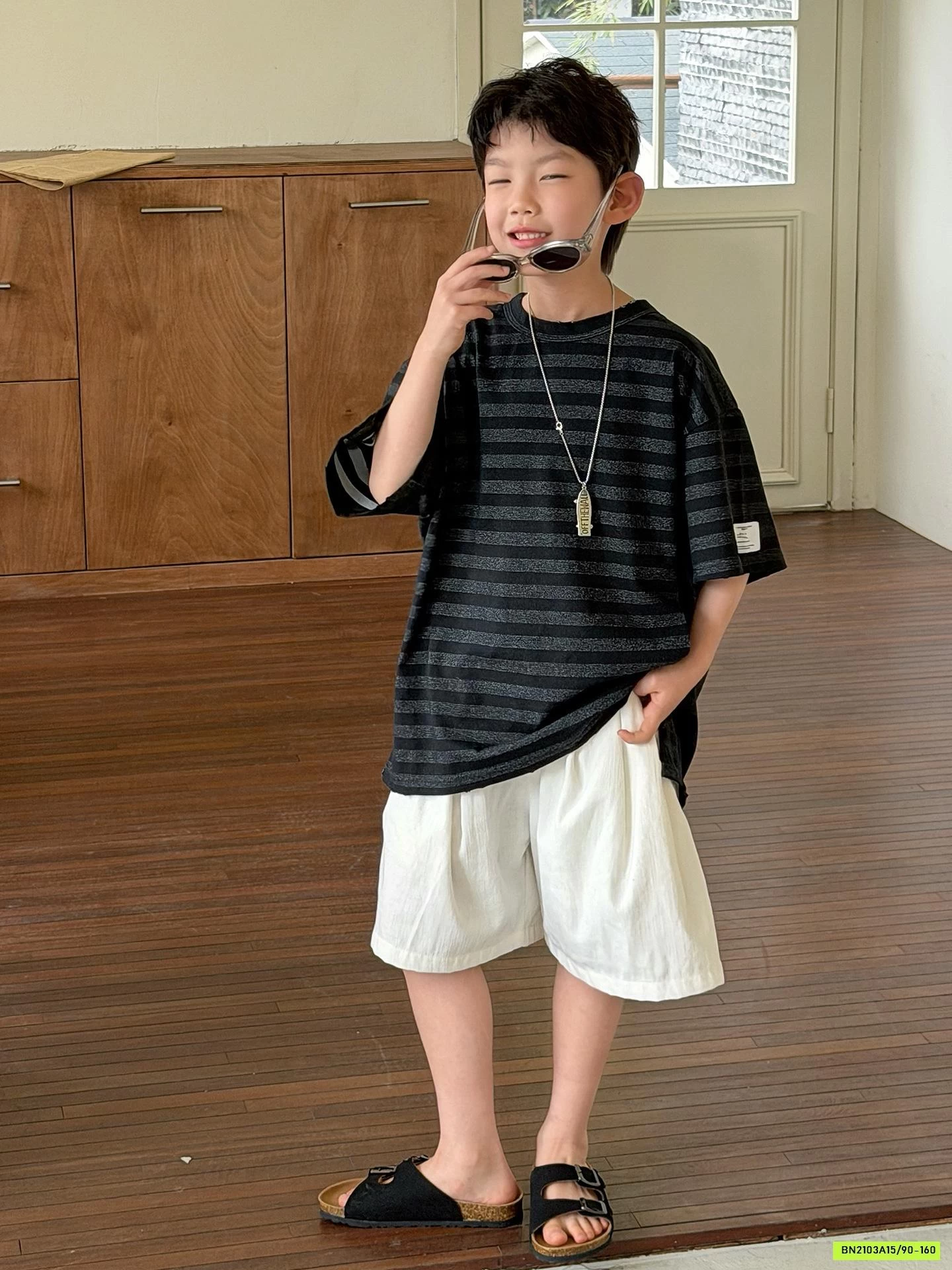 ÁO THUN KẺ XÁM ĐEN