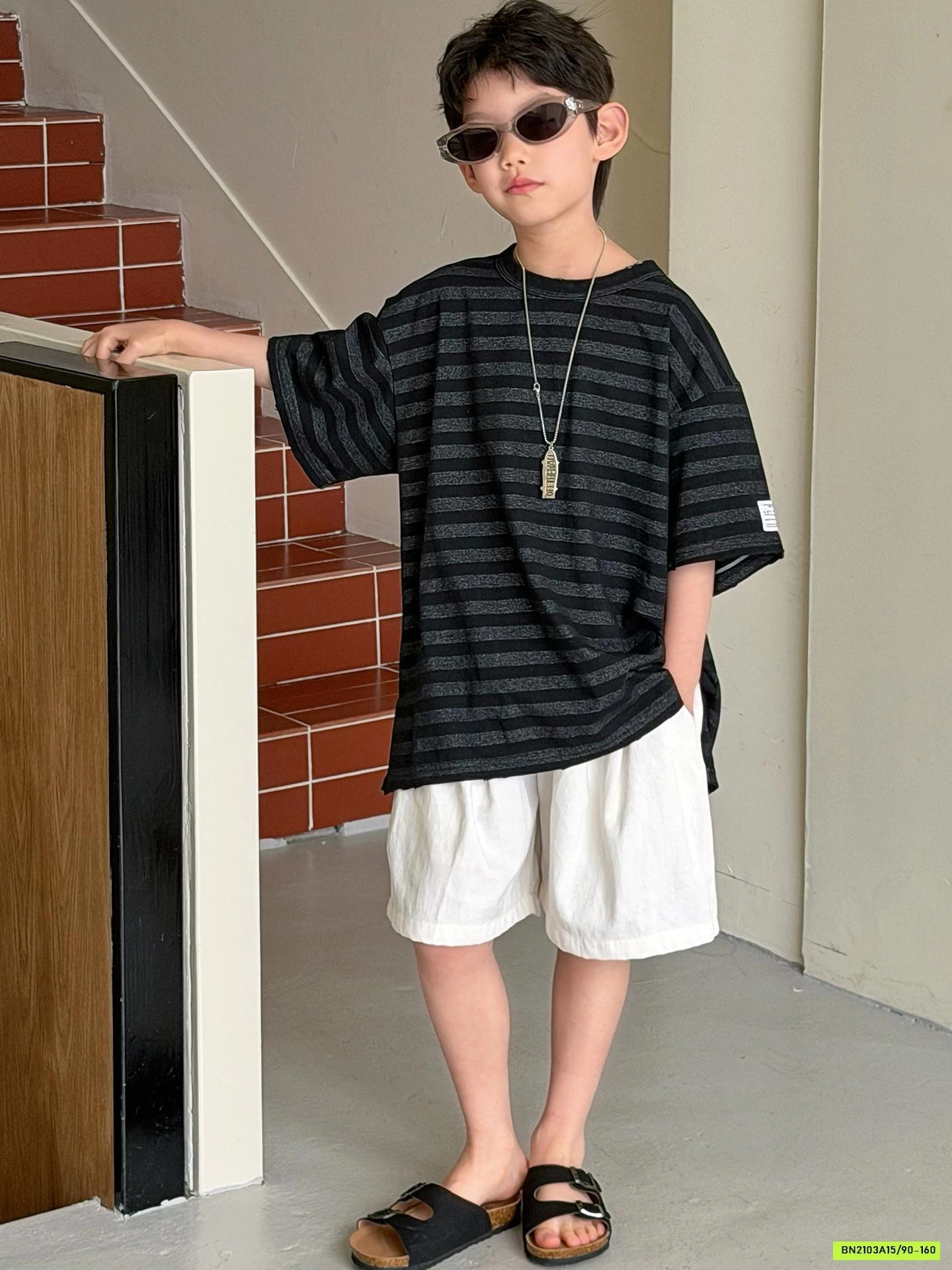 ÁO THUN KẺ XÁM ĐEN