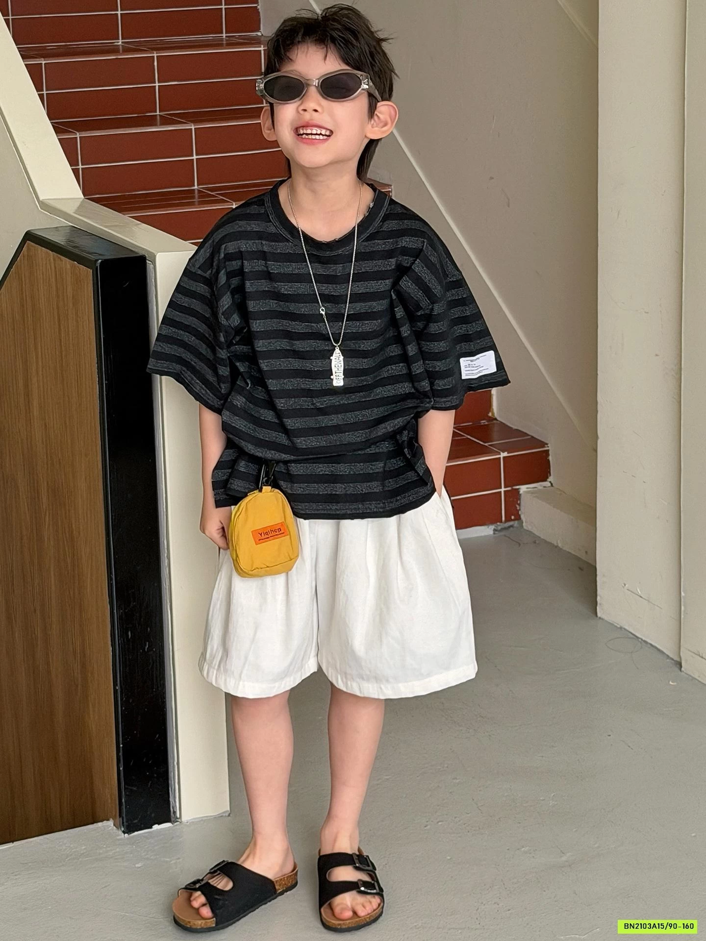 ÁO THUN KẺ XÁM ĐEN