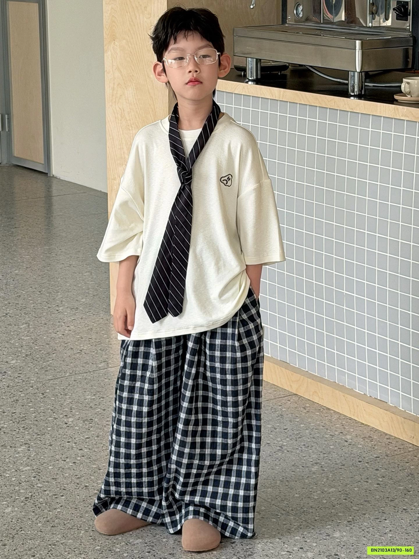 ÁO THUN LOGO NGỰC