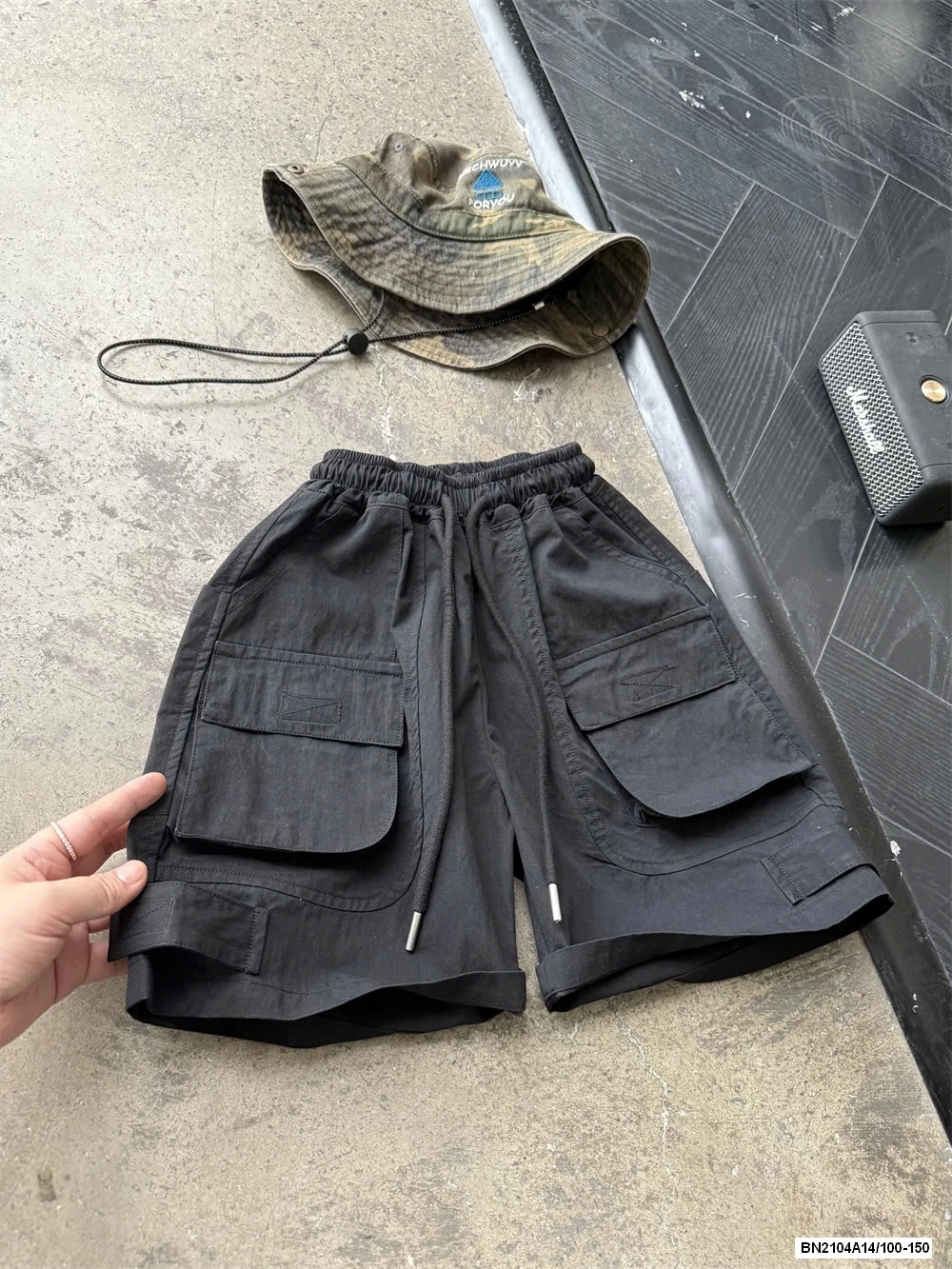 SHORT THÔ TÚI HỘP