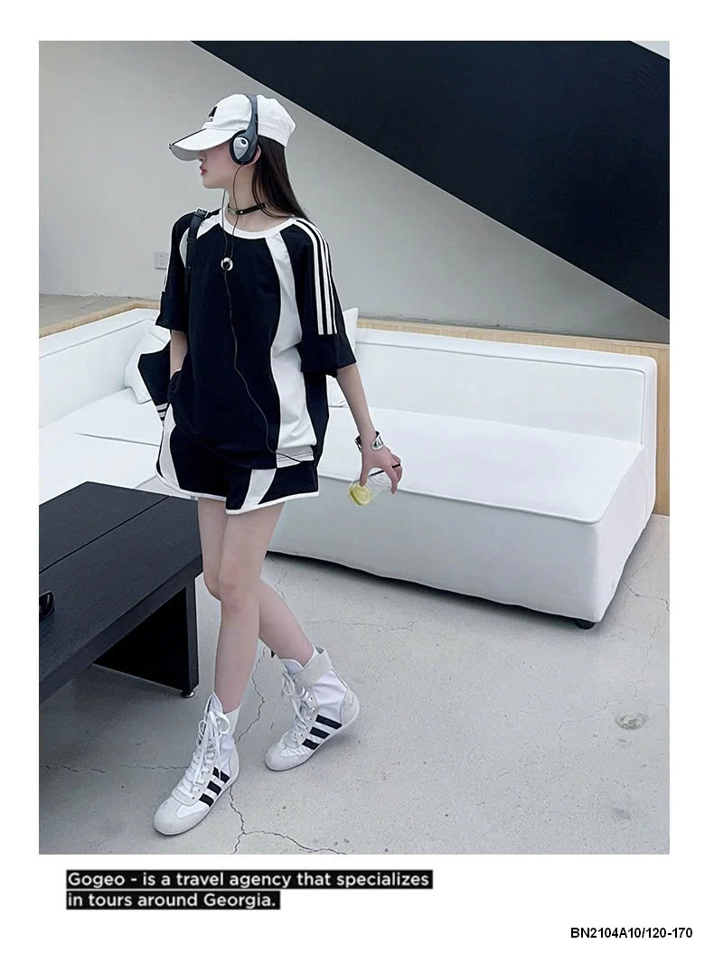 SÉT THỂ THAO ĐEN PHỐI SỌC TRẮNG