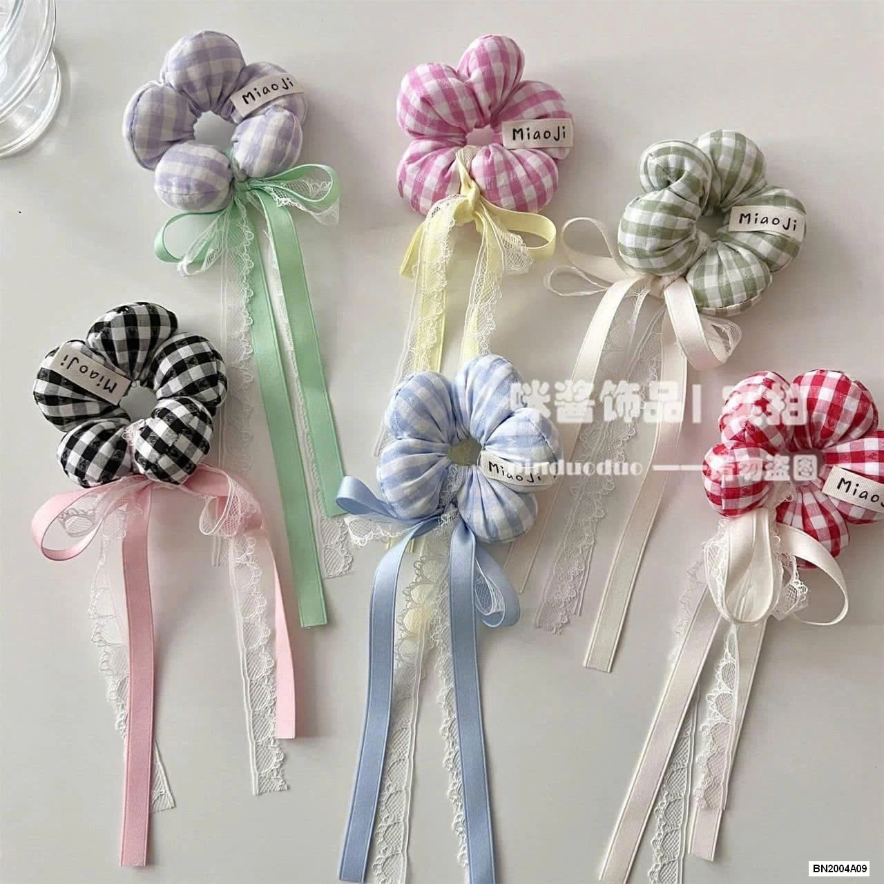 SÉT 2 BUỘC TÓC HOA CARO