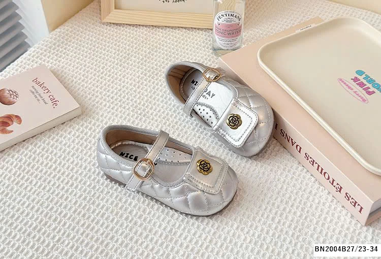 GIÀY BÚP BÊ HOA TRÀ