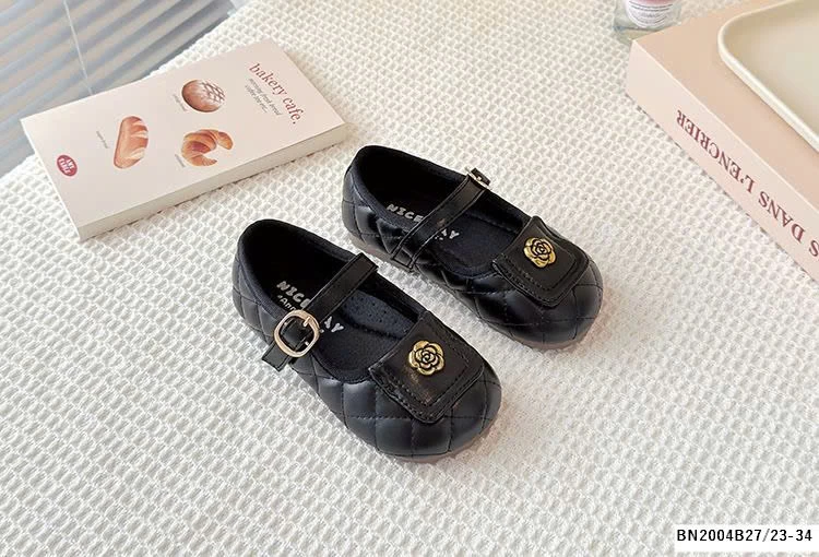 GIÀY BÚP BÊ HOA TRÀ