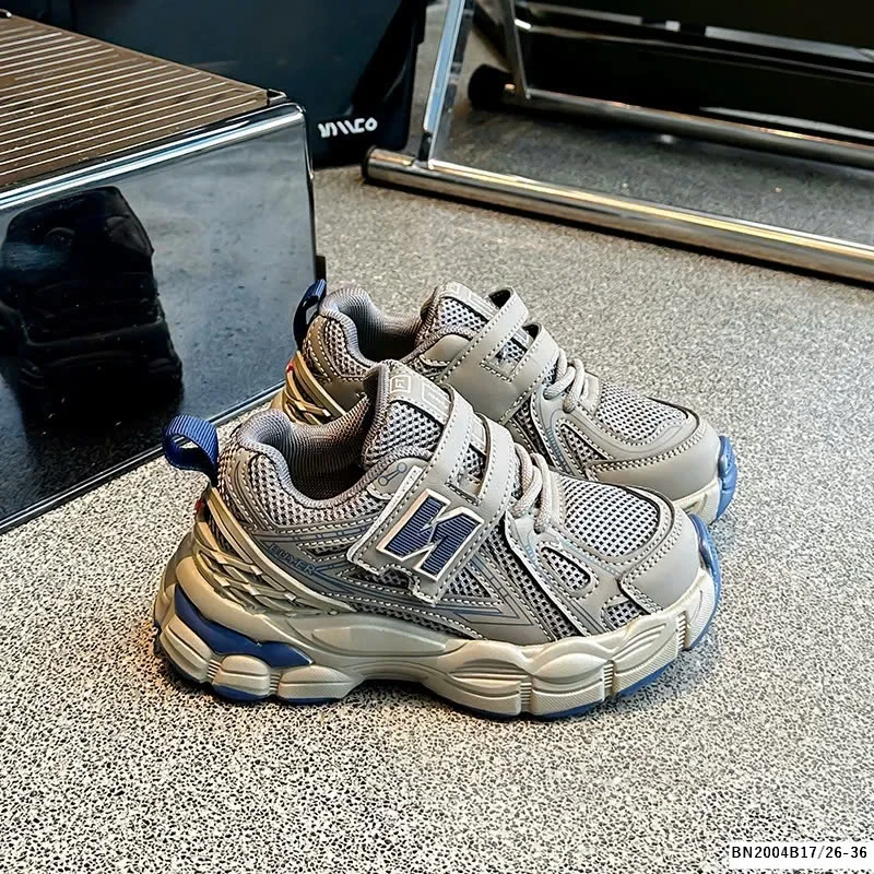 GIÀY THỂ THAO ĐẾ CAO THOÁNG KHÍ