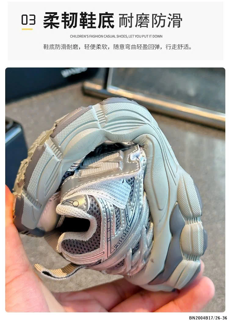 GIÀY THỂ THAO ĐẾ CAO THOÁNG KHÍ