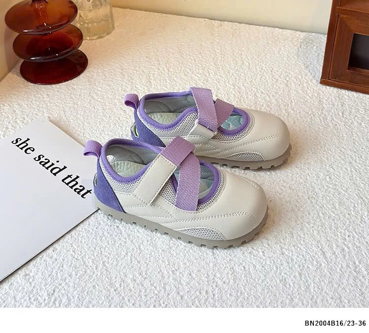 GIÀY THOÁNG KHÍ QUAI DÁN