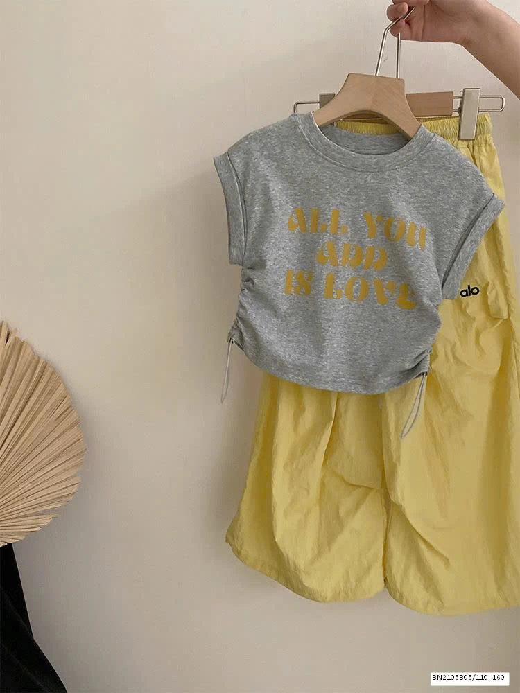 SÉT ÁO THUN RÚT EO MIX QUẦN GIÓ VÀNG