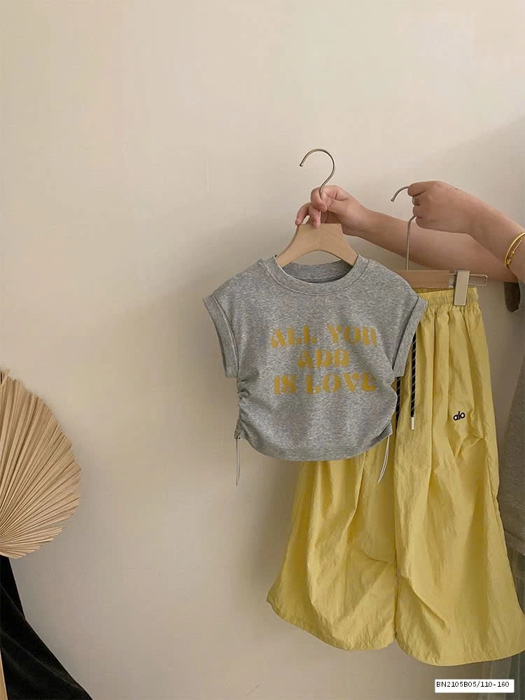 SÉT ÁO THUN RÚT EO MIX QUẦN GIÓ VÀNG